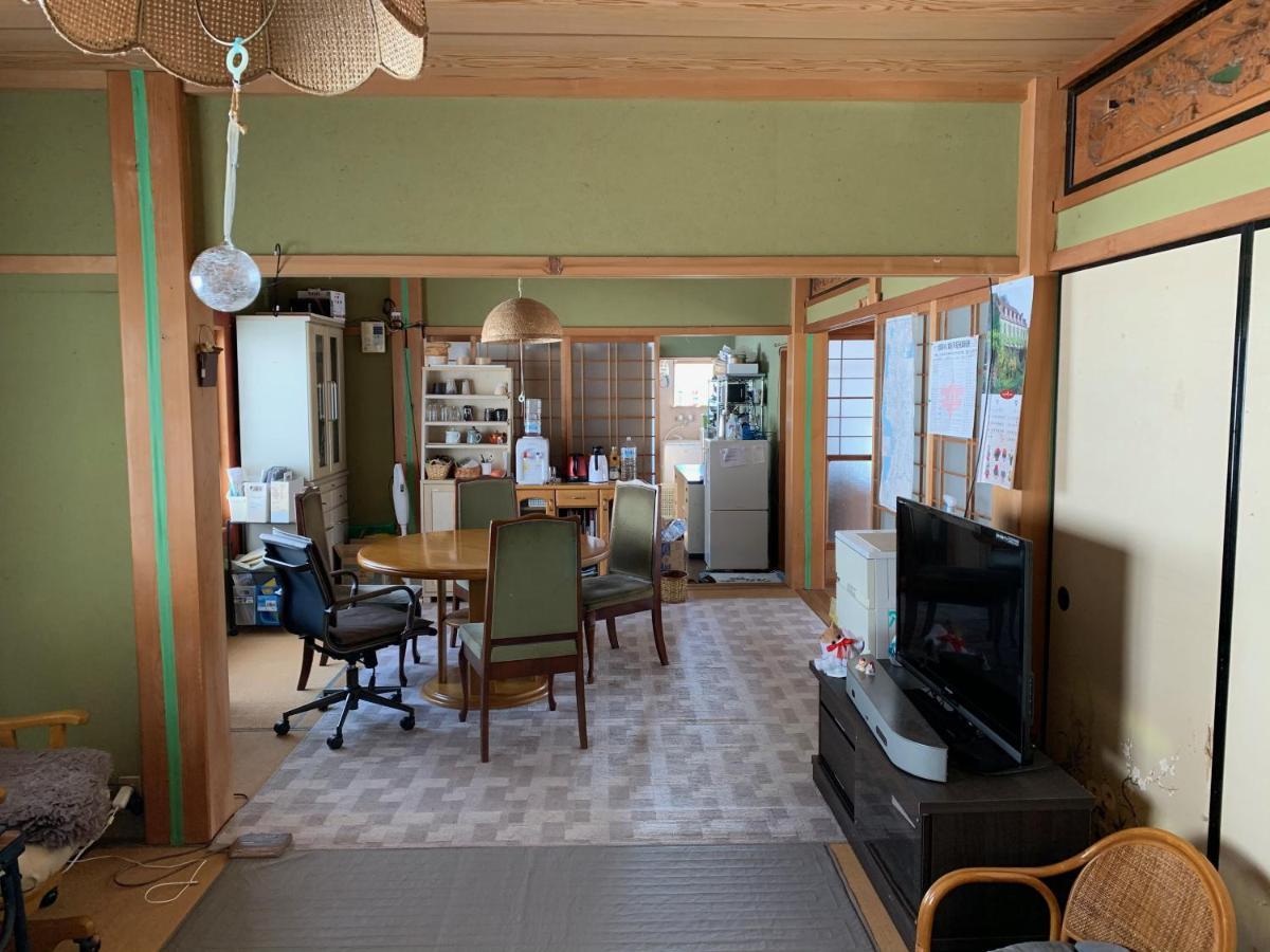 余呉の里山-ランプの宿-さくら Nagahama  Exterior photo